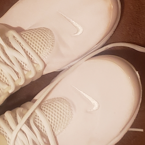 Nike Prestos - Picture 6 of 14